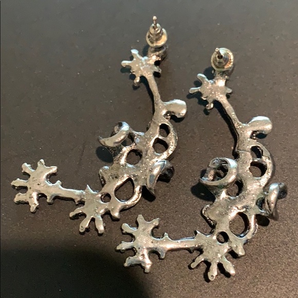 3/$10 NEW cuff earrings - Picture 2 of 4